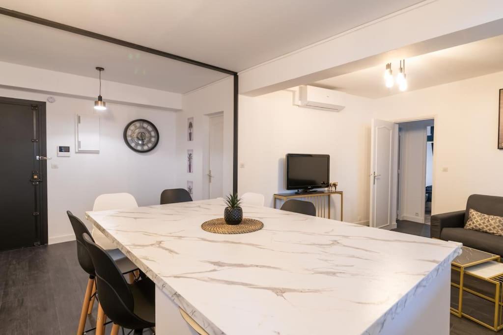 Superbe Appartement Centre Historique Avignon Exterior photo