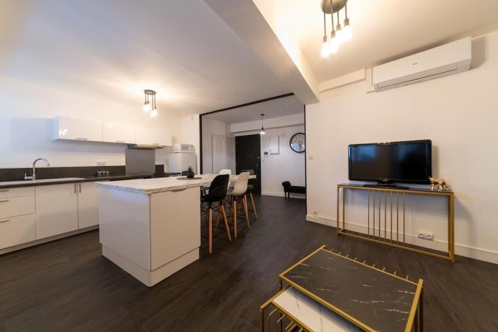 Superbe Appartement Centre Historique Avignon Exterior photo